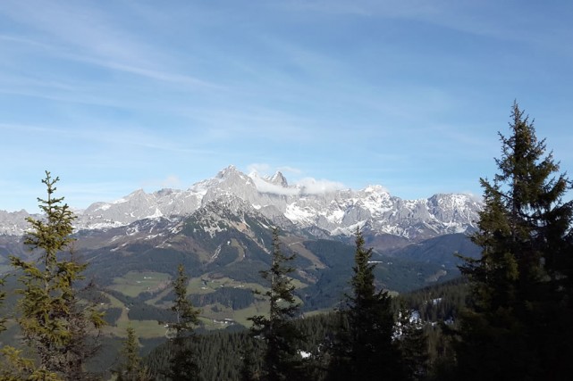 Blick auf das Dachsteinmassiv