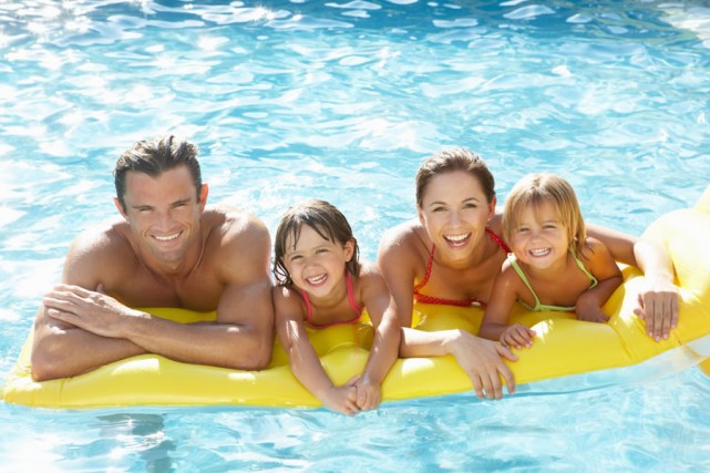 Schwimmbad im Wellnesshotel Gr&uuml;ndlers in Radstadt, Salzburger Land